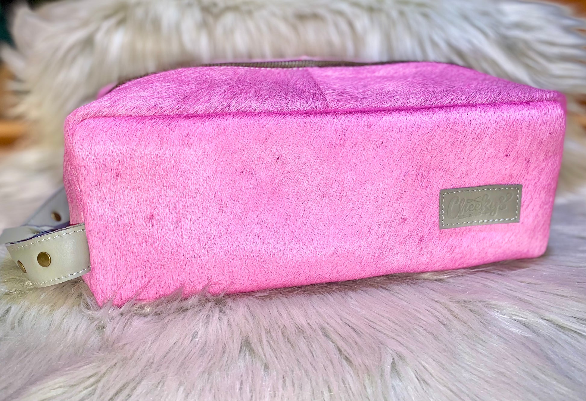 The Dallay Ditty Bag in Pink - CountryFide Custom Accessories and Outdoors