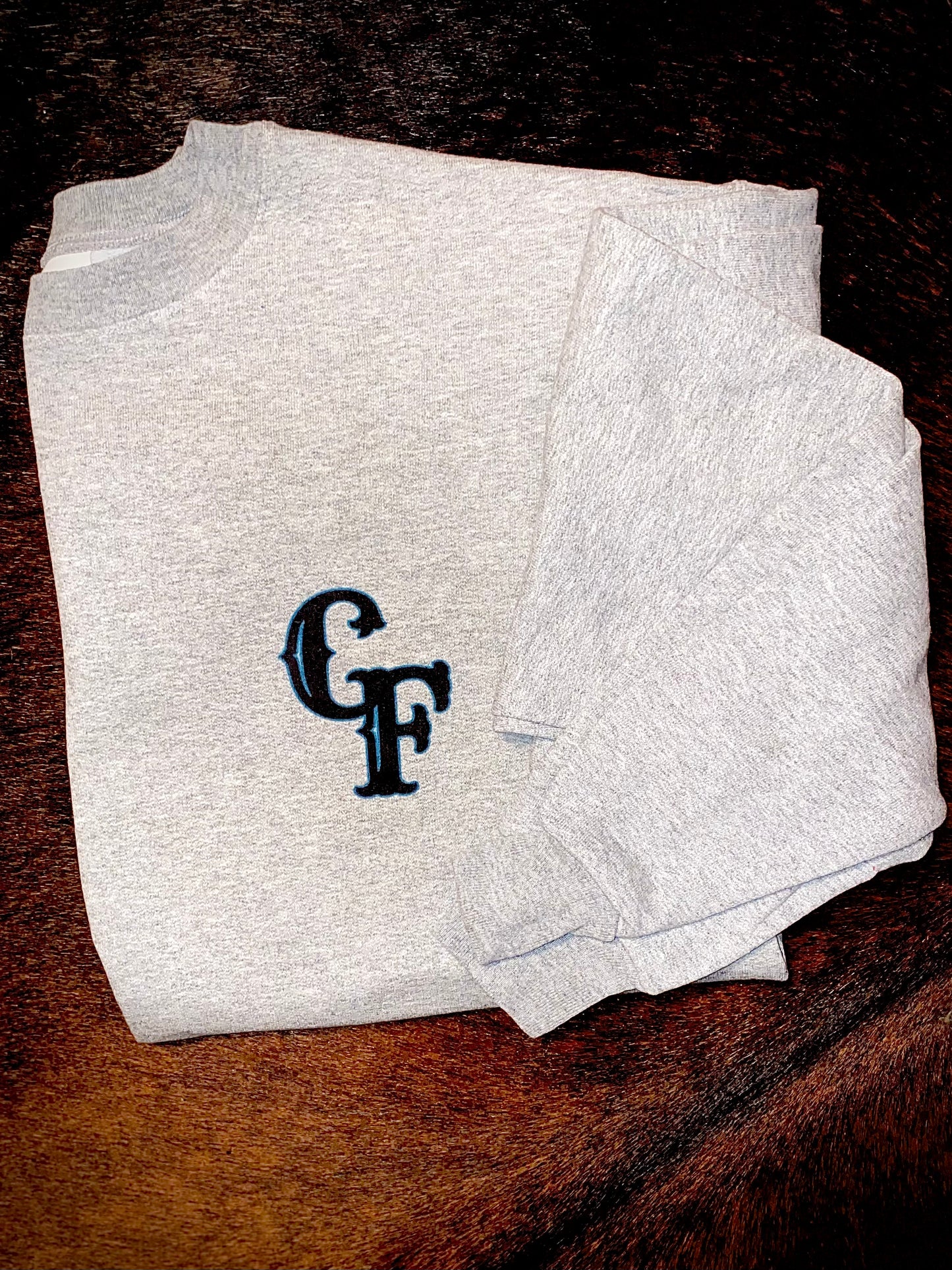 COUNTRYFIDE EXCLUSIVE SWEATSHIRT - CountryFide Custom Accessories and Outdoors
