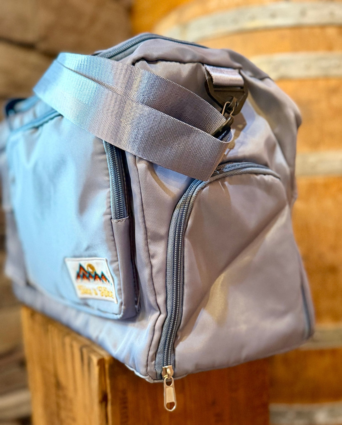 LARGE CAPACITY MESSENGER DUFFEL BAGS - CountryFide Custom Accessories and Outdoors