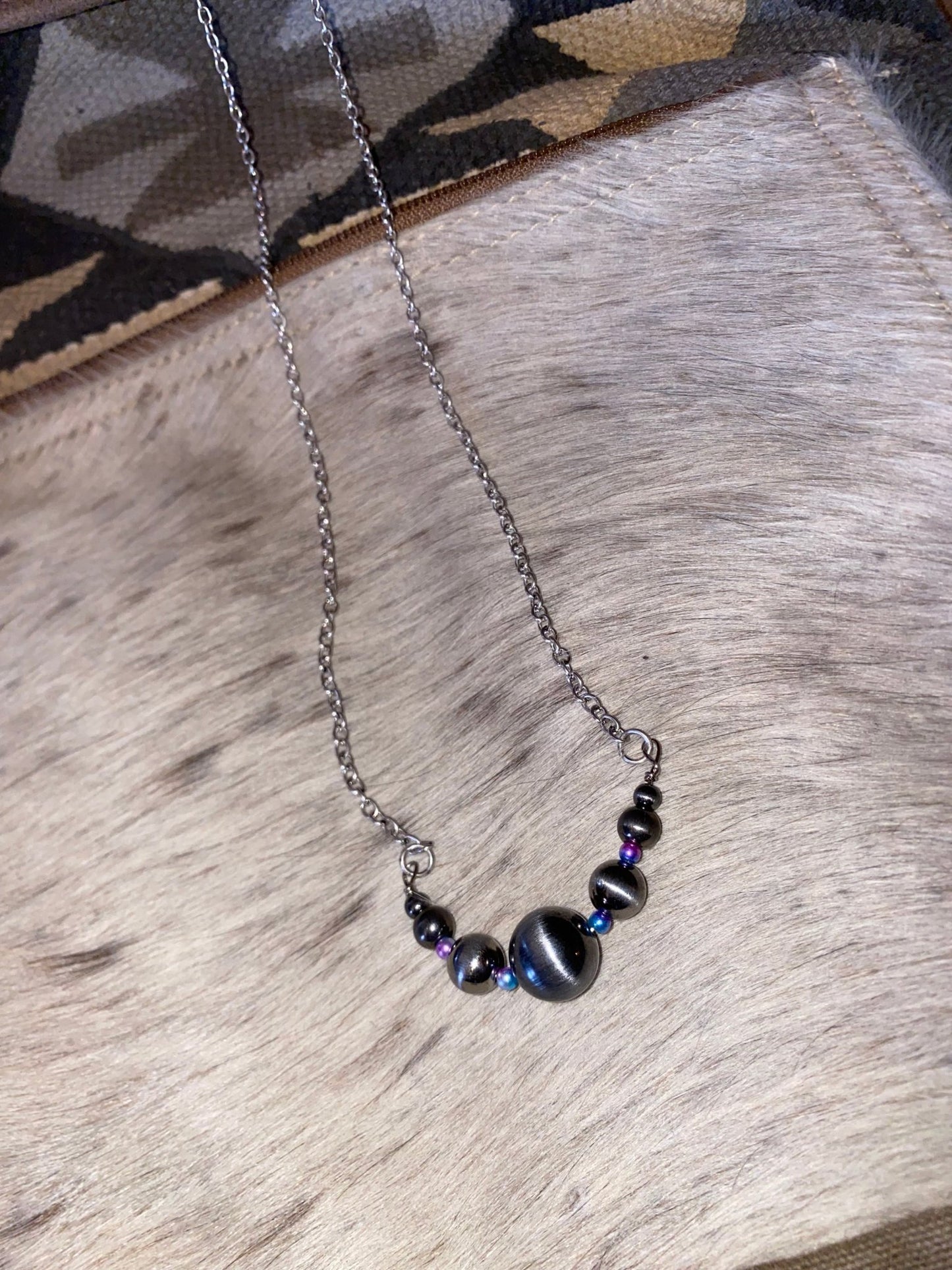 NAVAJO PEARL WITH MULTI COLOR BEADS BAR NECKLACE - CountryFide Custom Accessories and Outdoors