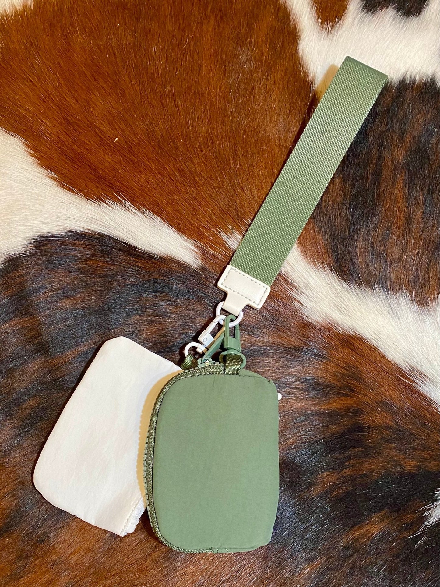 Wristlet Card Pouch - CountryFide Custom Accessories and Outdoors