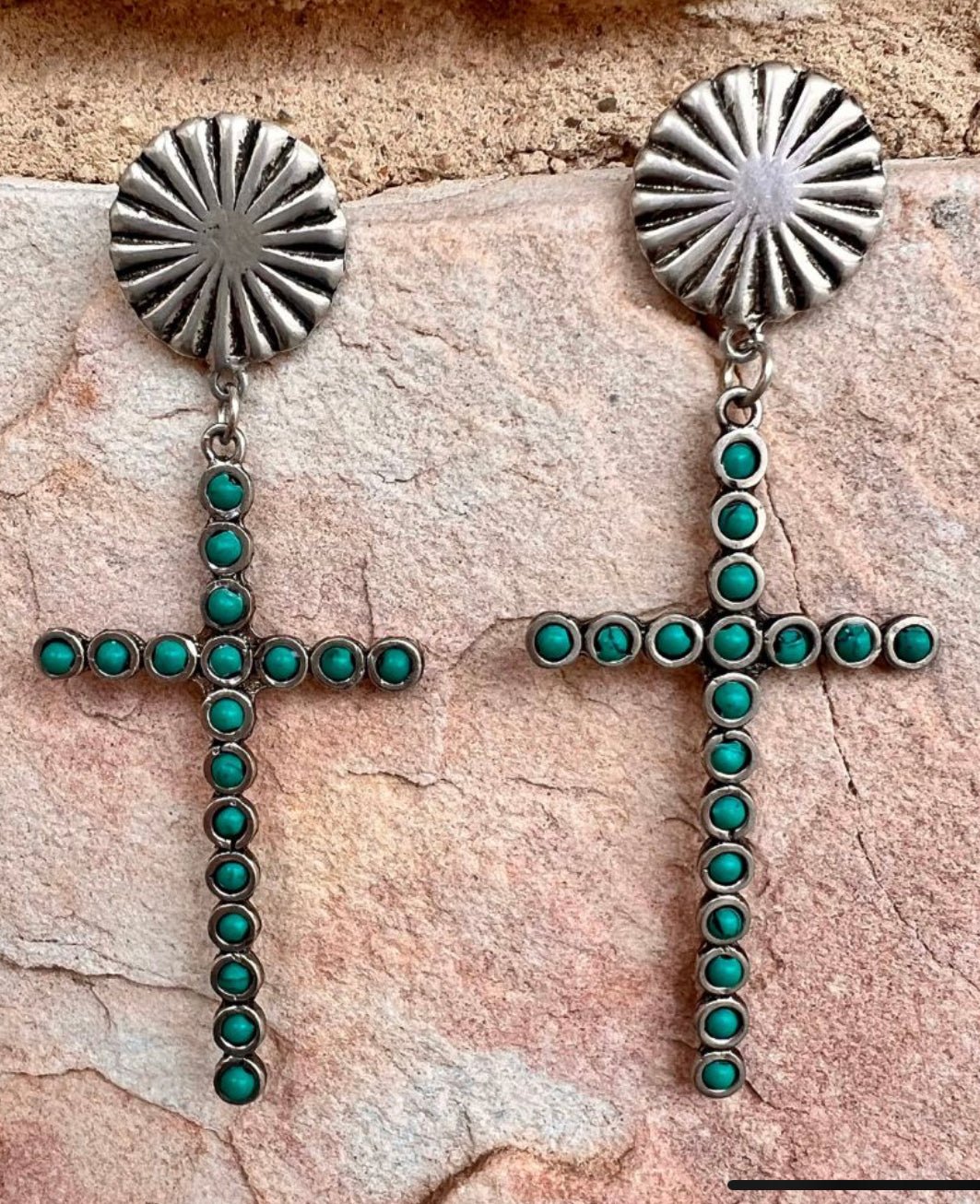 FAITH OVER FEAR EARRINGS - CountryFide Custom Accessories and Outdoors