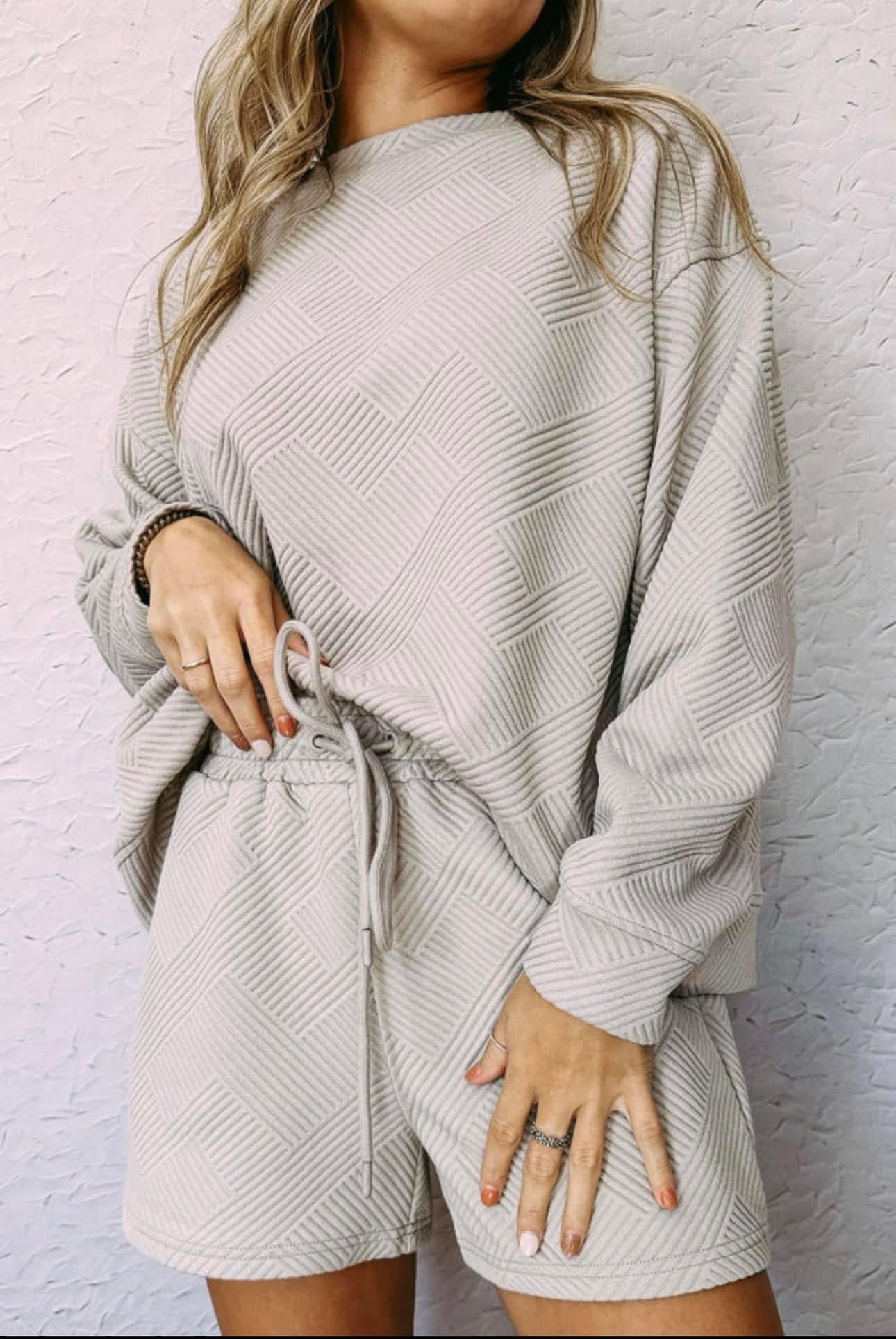 GEOMETRIC TEXTURED TOP AND BOTTOM SET - CountryFide Custom Accessories and Outdoors