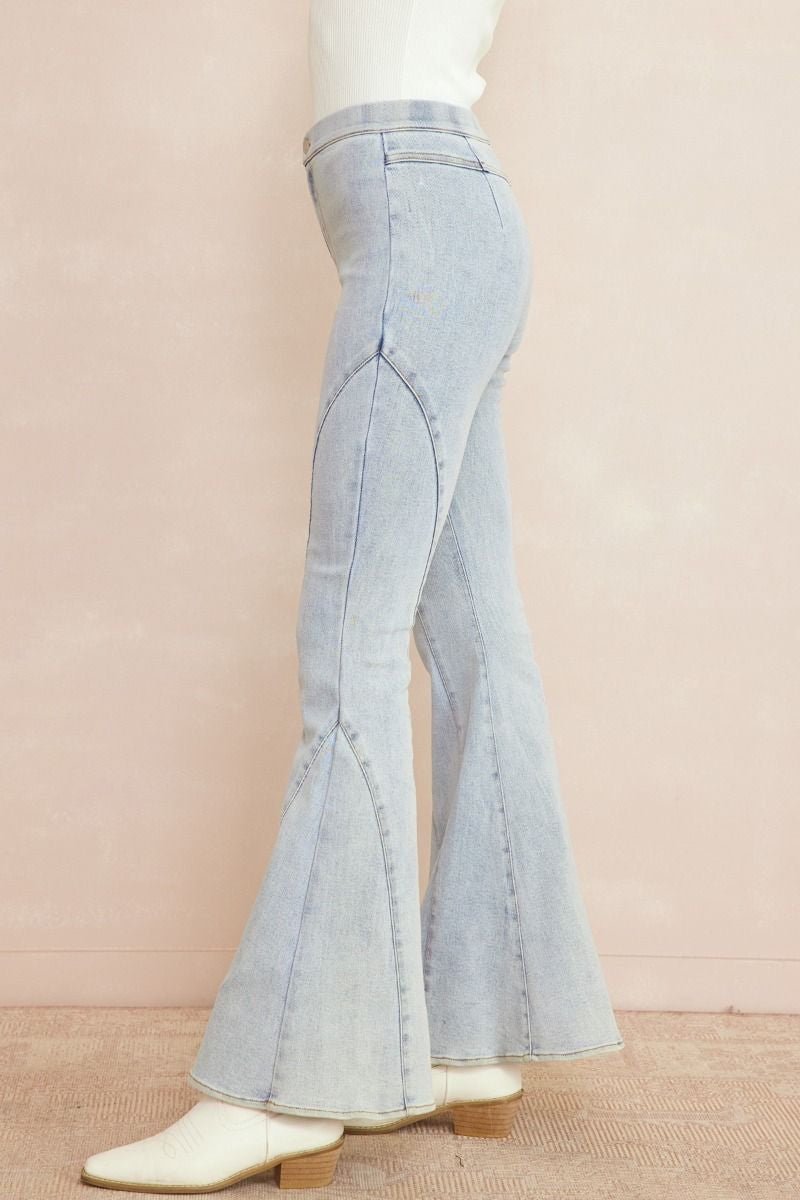 HIGH WAISTED LIGHT WASH ENTRO DENIM - CountryFide Custom Accessories and Outdoors