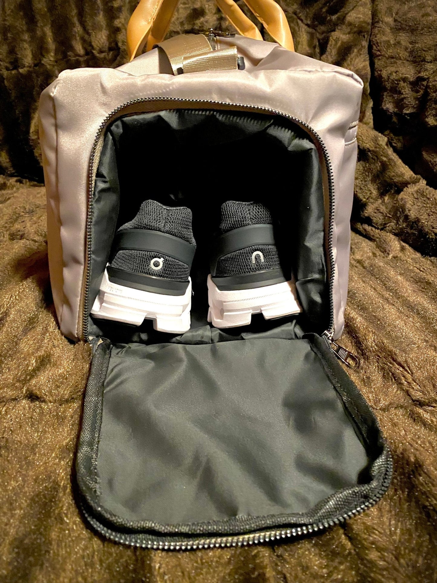 NYLON DUFFEL BAG - CountryFide Custom Accessories and Outdoors