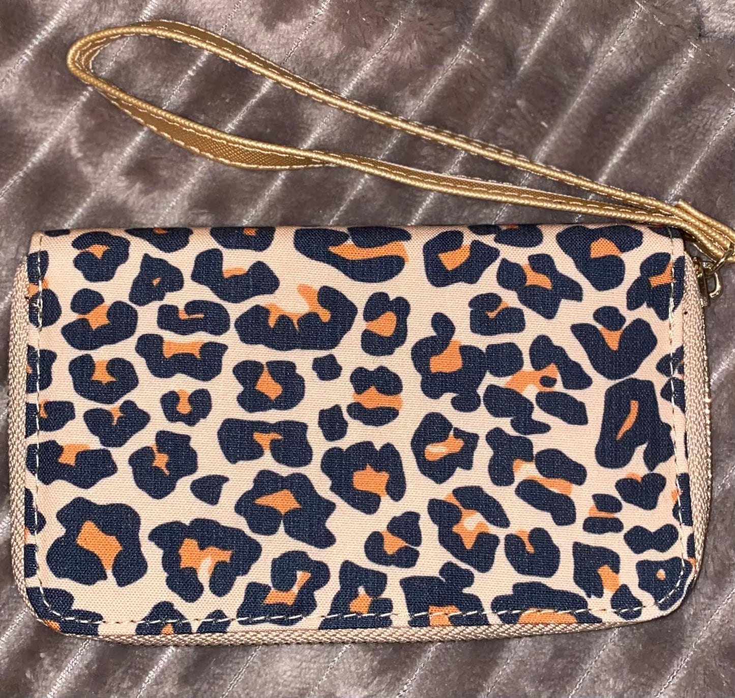 Wristlet Phone Wallet - CountryFide Custom Accessories and Outdoors