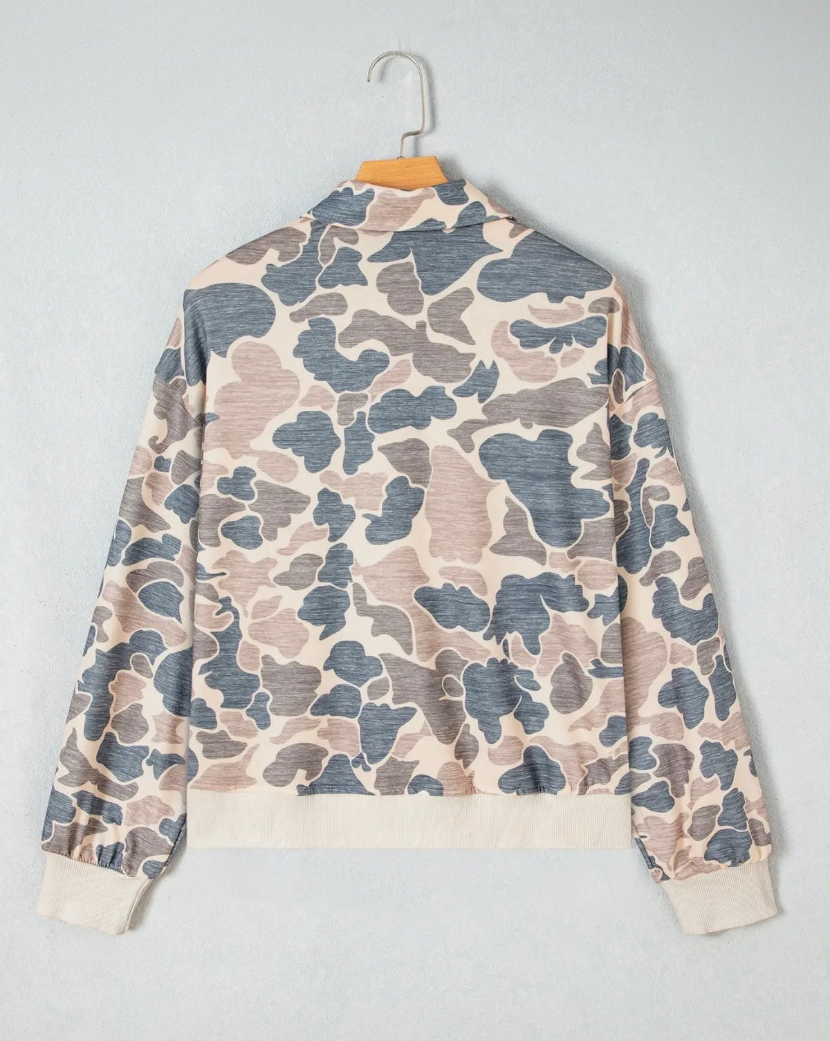 Camo Ribbed Contrast Trim Buttoned Collar Sweatshirt