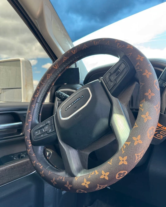 UNIVERSAL STEERING WHEEL COVER ALIKE
