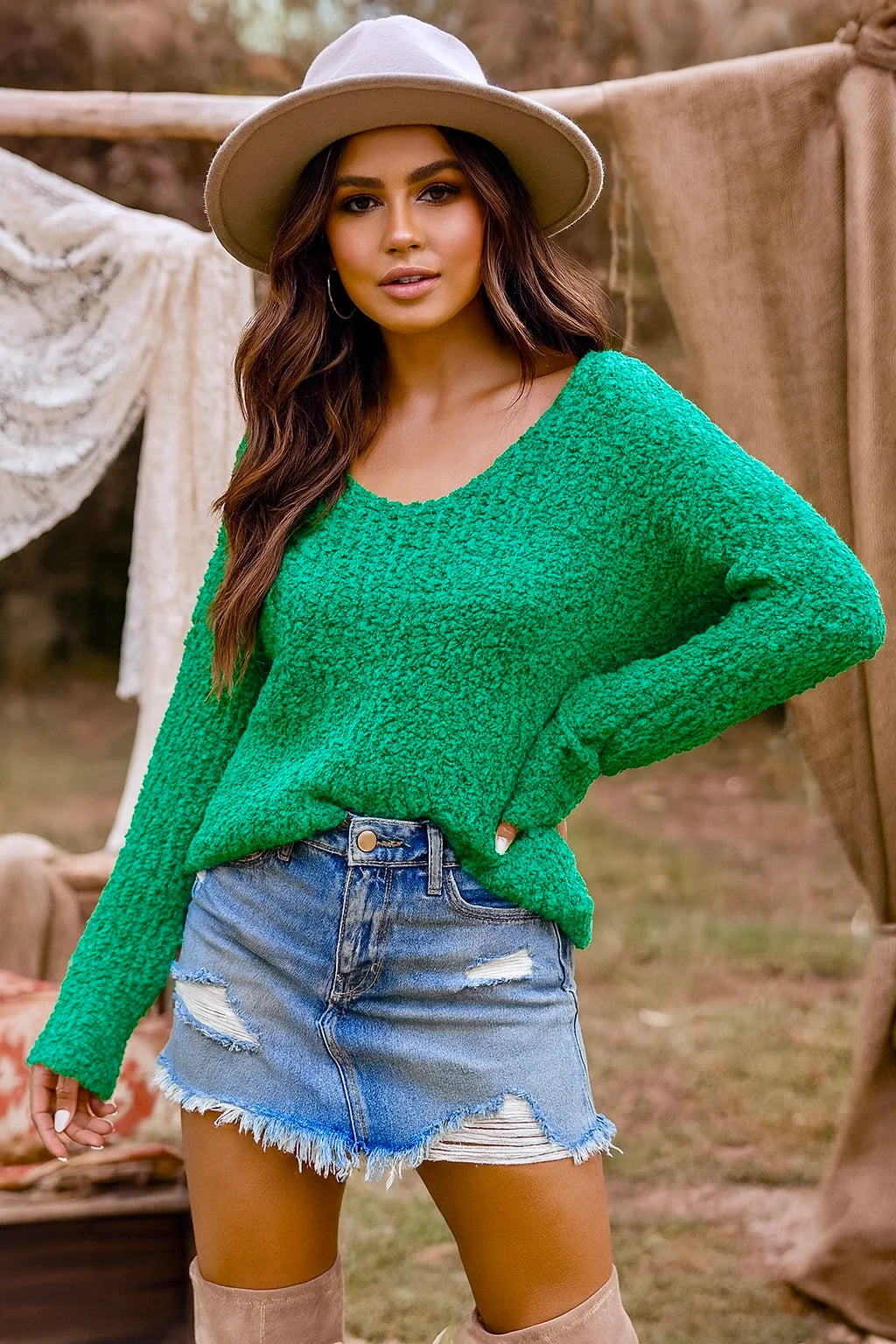 WILD APPLE SWEATER
