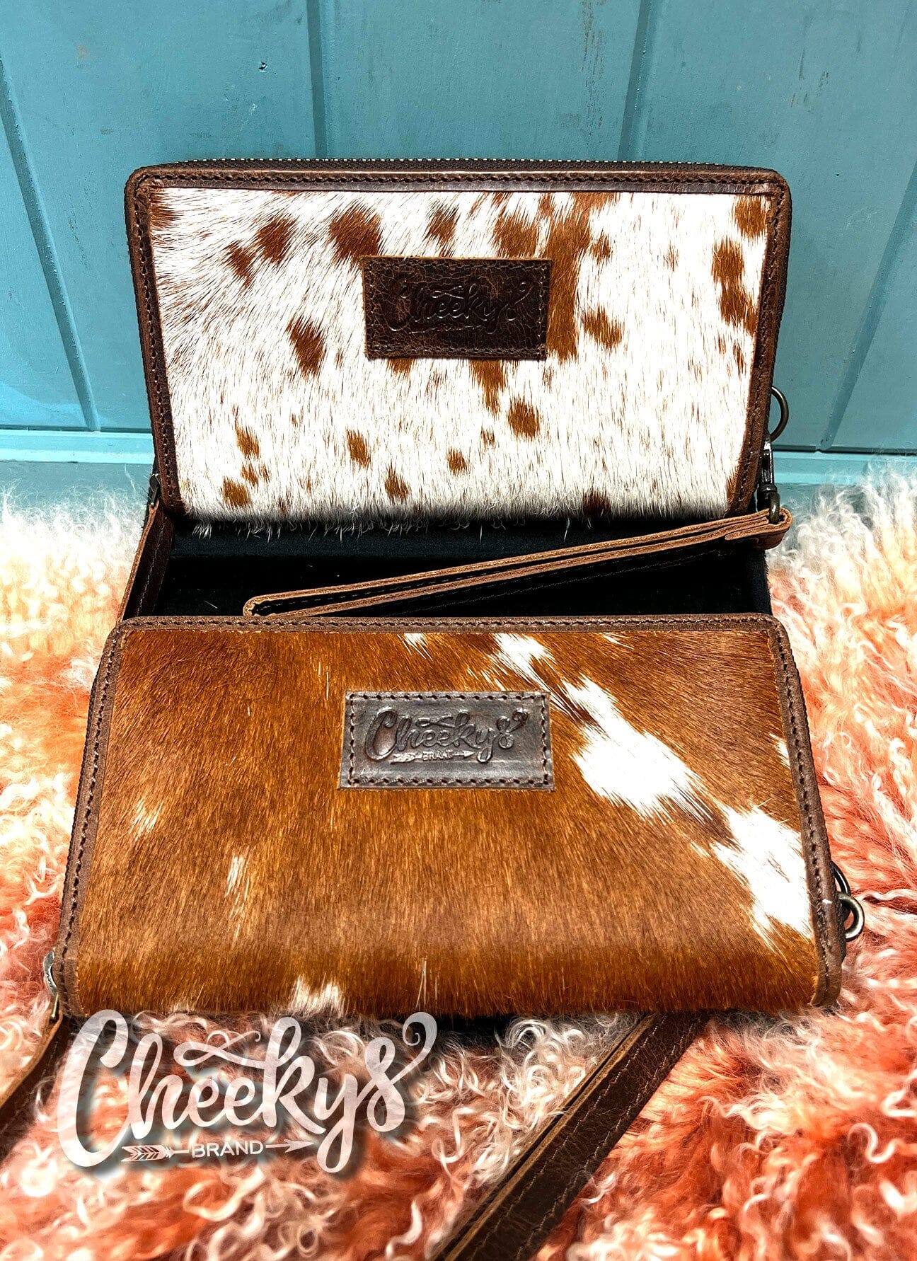 BETSY THE BROWN HOH CLUTCH/WALLET - CountryFide Custom Accessories and Outdoors