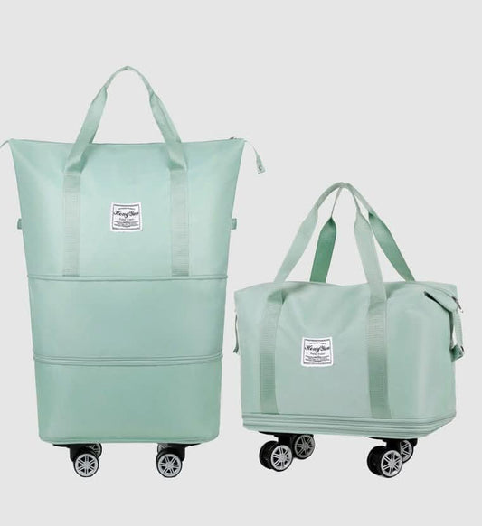 Expandable Large Capacity Duffel Bag with Universal Wheels - CountryFide Custom Accessories and Outdoors