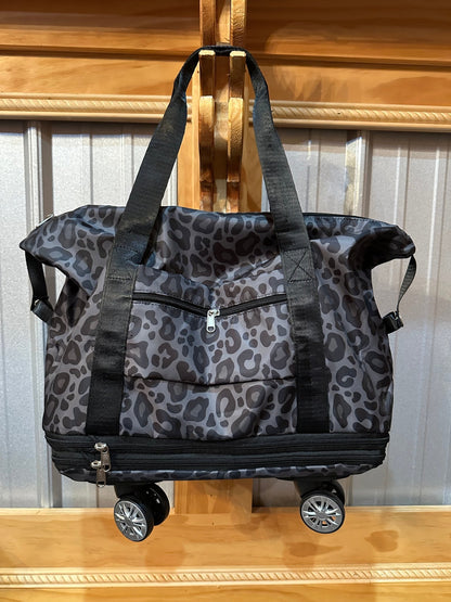 LEOPARD Expandable Large Capacity Duffel Bag - CountryFide Custom Accessories and Outdoors