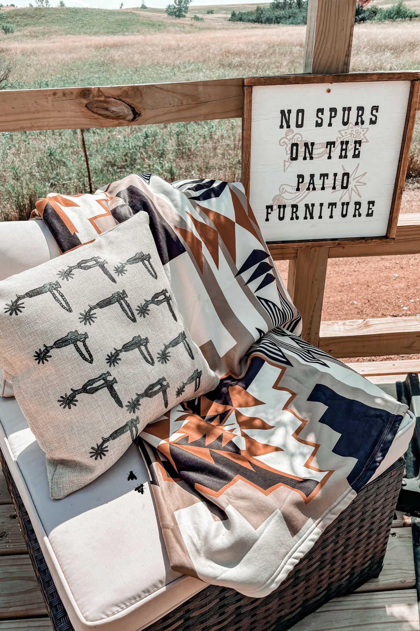 SANTA FE DUSTY BLANKET - CountryFide Custom Accessories and Outdoors