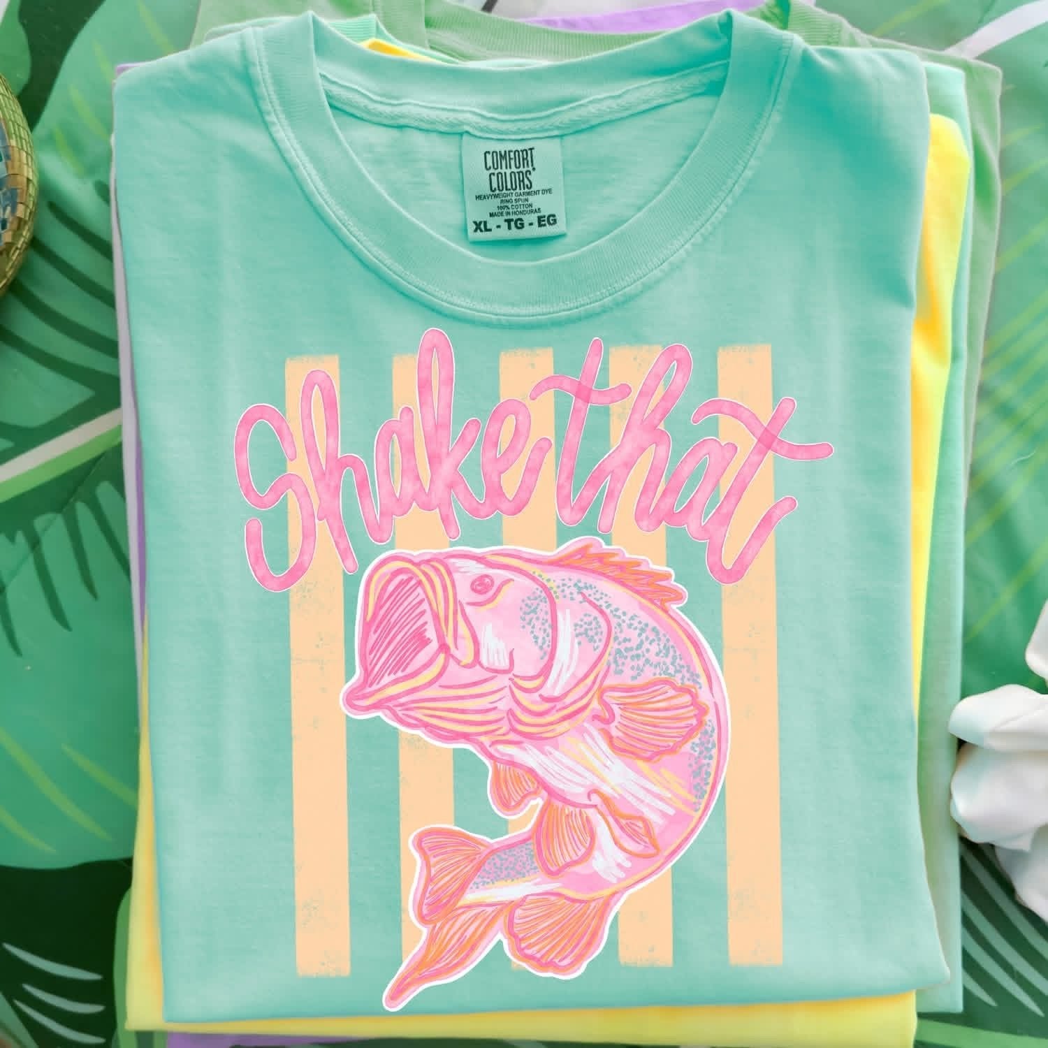 SHAKE THAT BASS SUMMER TEE - CountryFide Custom Accessories and Outdoors