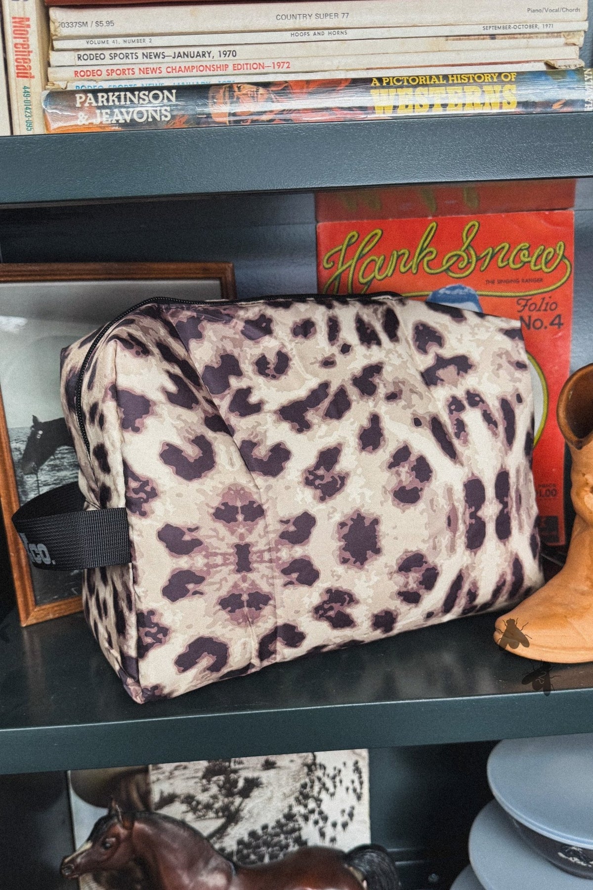 THAT TRAVELER BAG *LEOPARD - CountryFide Custom Accessories and Outdoors
