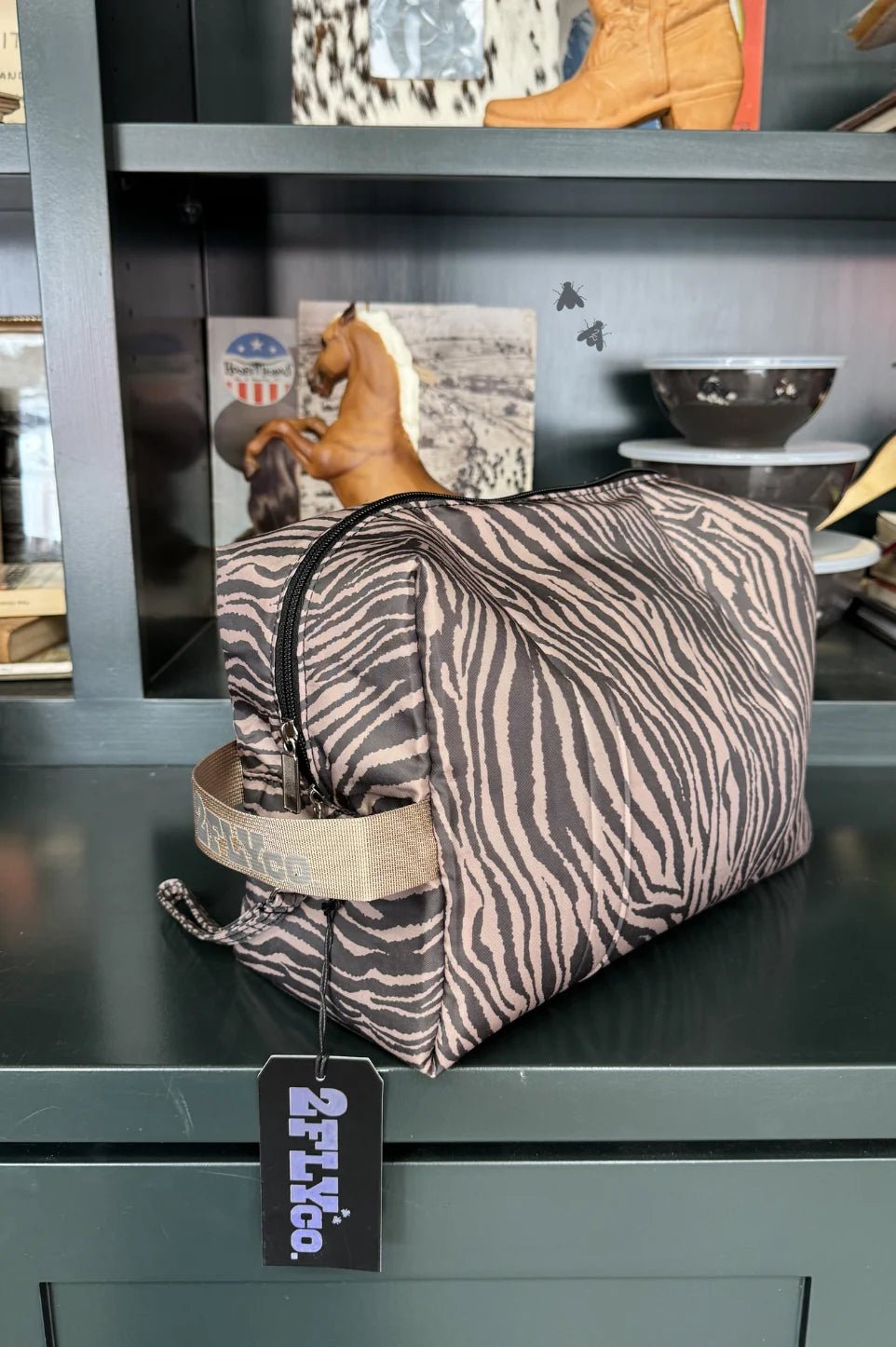 THAT TRAVELER BAG *ZEBRAHH - CountryFide Custom Accessories and Outdoors