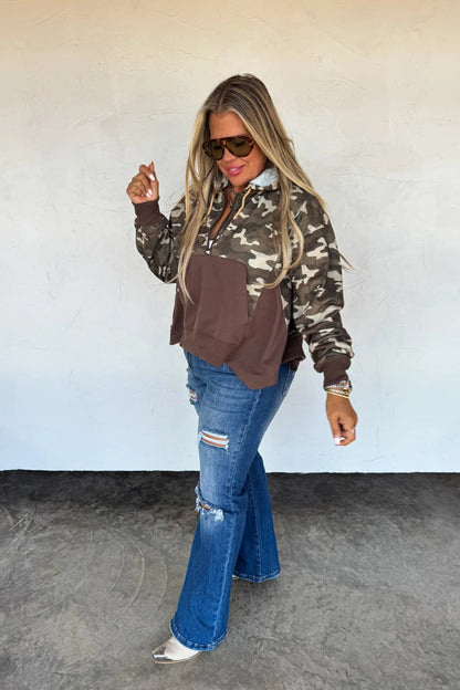 THE HUNTER HALF ZIP HOODIE PULLOVER - **End of Dec. Arrival** - CountryFide Custom Accessories and Outdoors