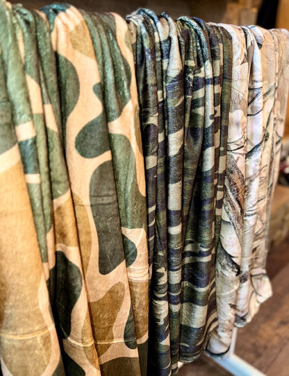 TRAVELING FLEECE BLANKETS - CountryFide Custom Accessories and Outdoors
