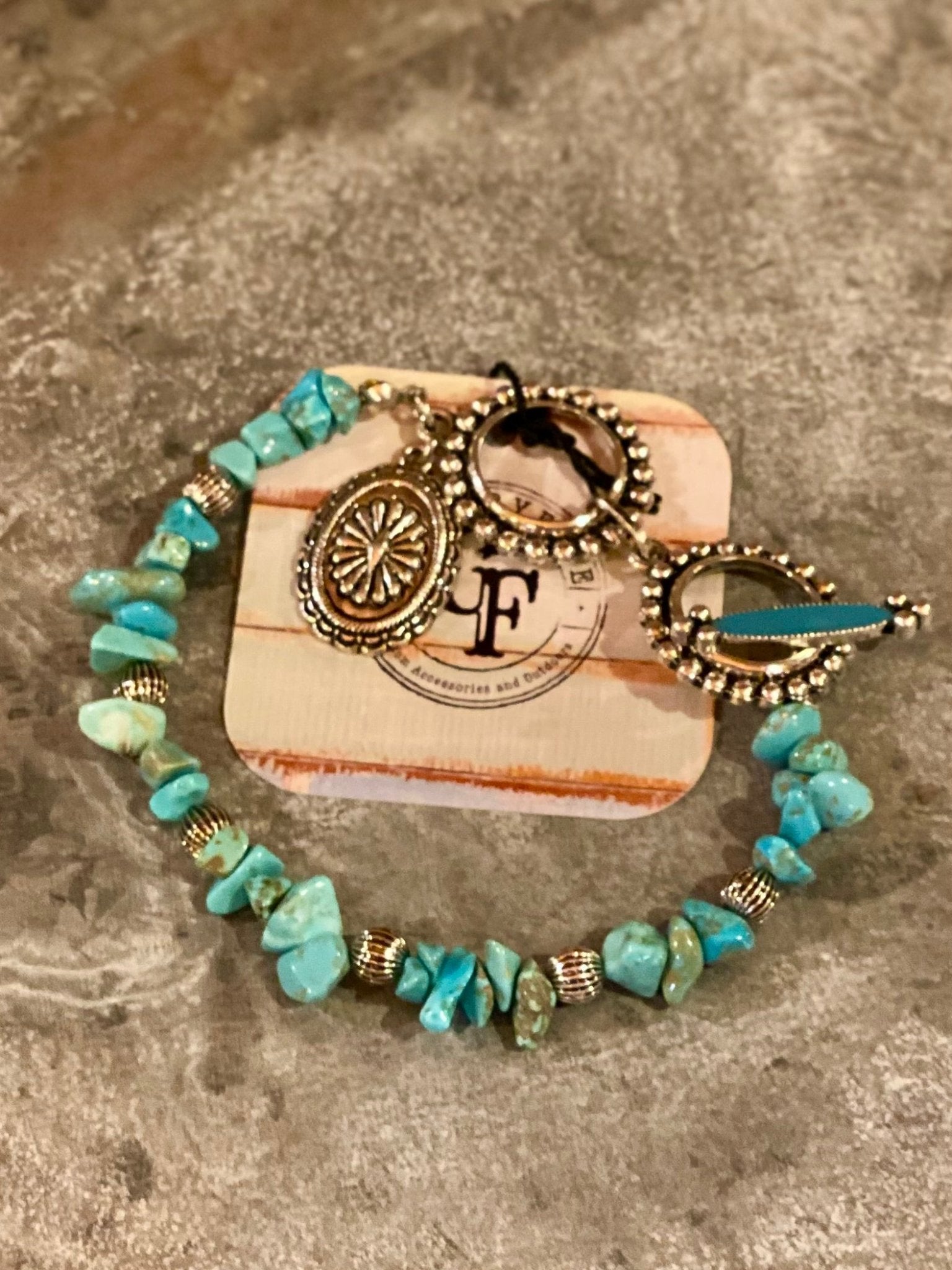 TURQUOISE CONCHOL CLASP BRACELET - CountryFide Custom Accessories and Outdoors