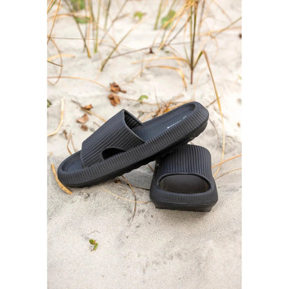 INSANELY COMFY -BEACH/CASUAL, SLIDES/SANDAL **arriving late February ** - CountryFide Custom Accessories and Outdoors