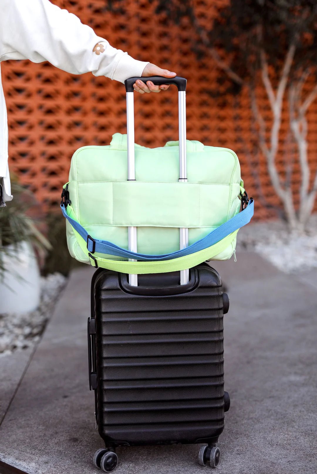 PUFFER DUFFLE - ELECTRIC LIME - CountryFide Custom Accessories and Outdoors