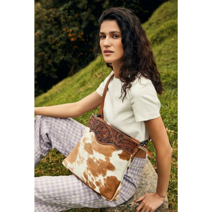 REFERRAL HAND-TOOLED BAG - CountryFide Custom Accessories and Outdoors