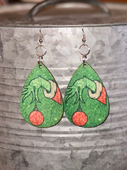 TEARDOP WOOD CHRISTMAS EARRINGS - CountryFide Custom Accessories and Outdoors